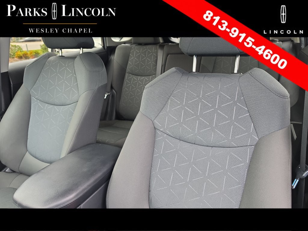 Used 2022 Toyota RAV4 XLE FWD image 20