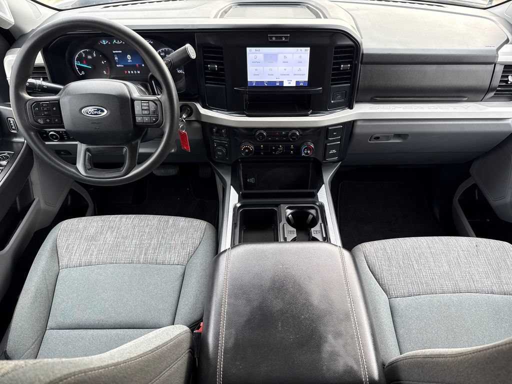 Used 2025 Ford F250 XLT w/ FX4 Off-Road Package AWD/4WD image 10