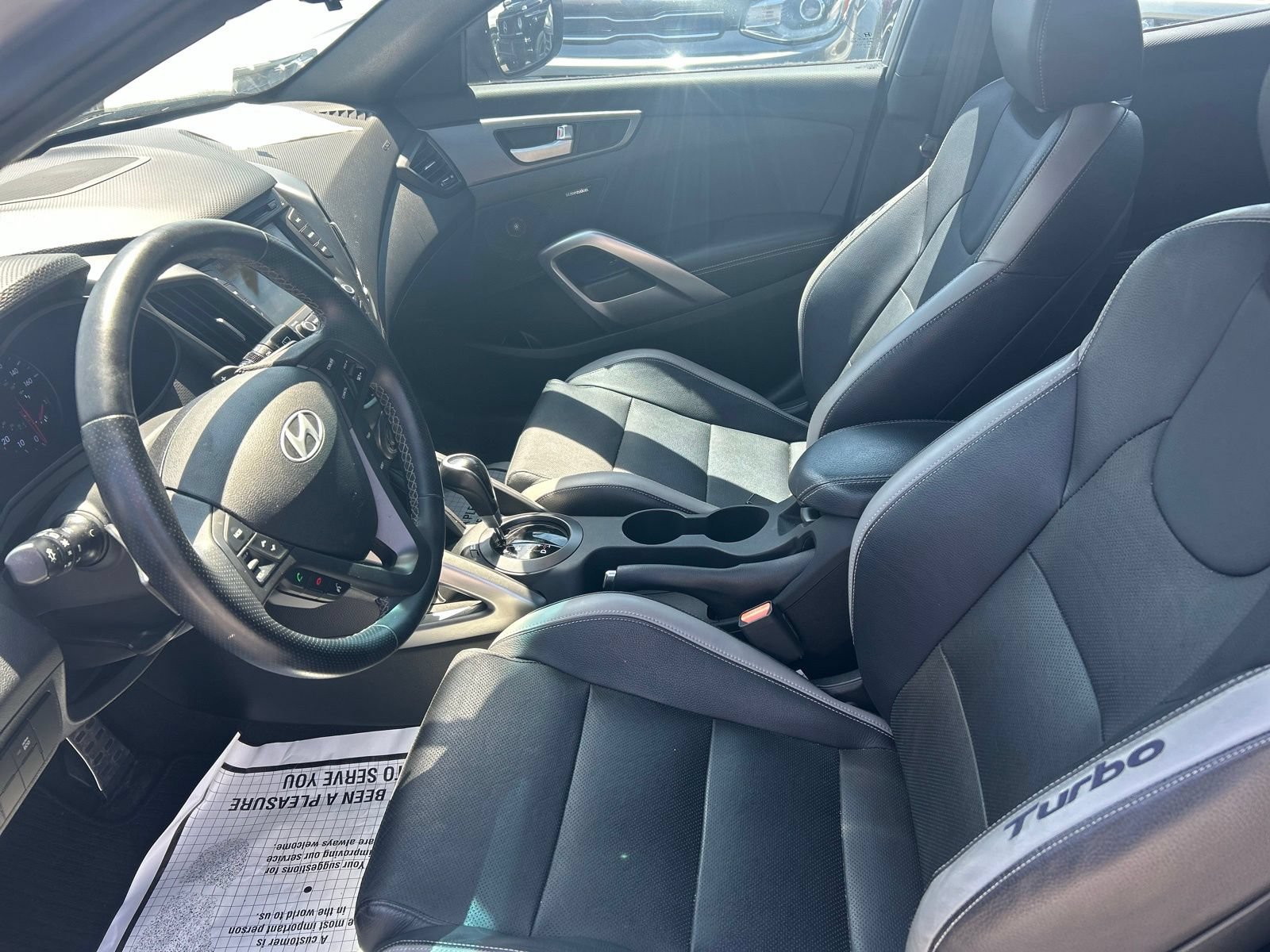 Used 2016 Hyundai Veloster Turbo FWD image 20