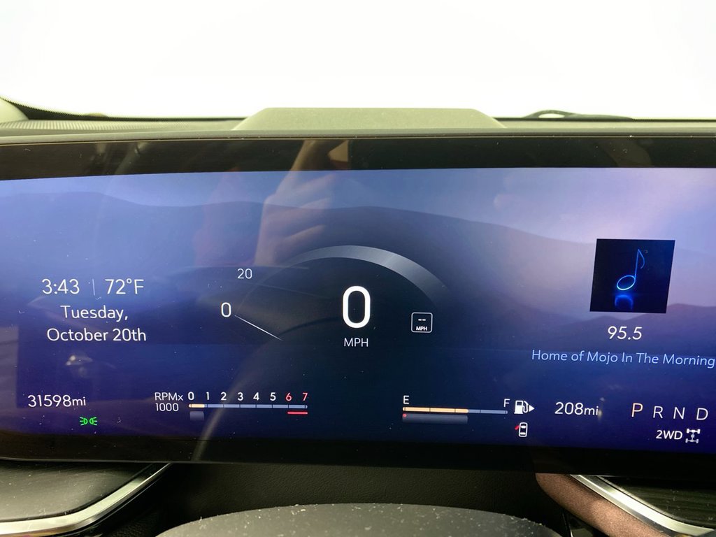 Certified 2024 Buick Envision Sport Touring AWD/4WD image 15