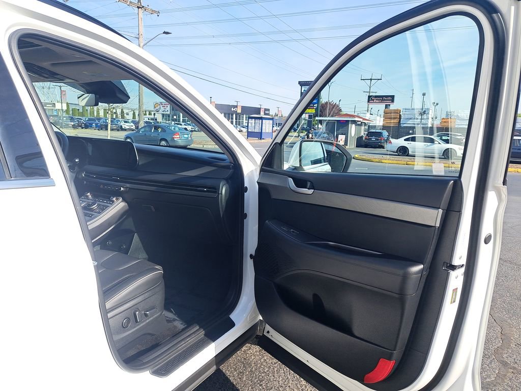 Used 2024 Hyundai Palisade XRT AWD/4WD image 16
