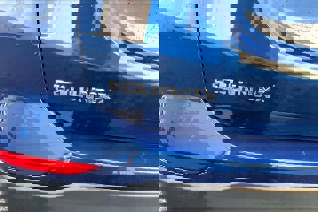 Used 2022 Chevrolet Equinox LS image 7