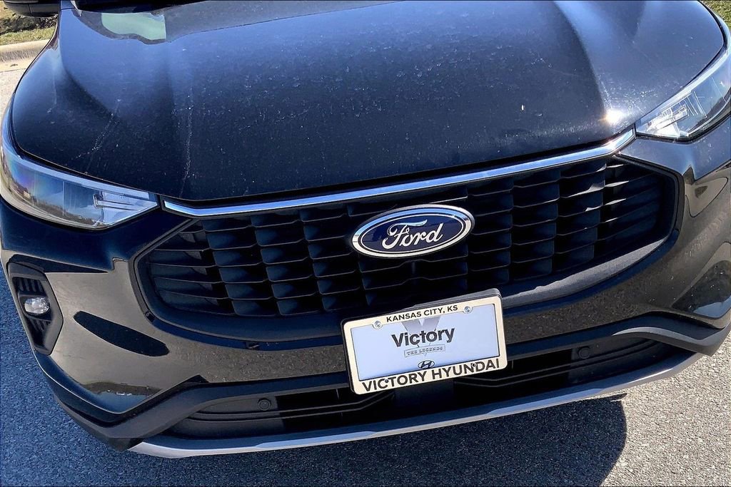 Used 2024 Ford Escape SE image 24