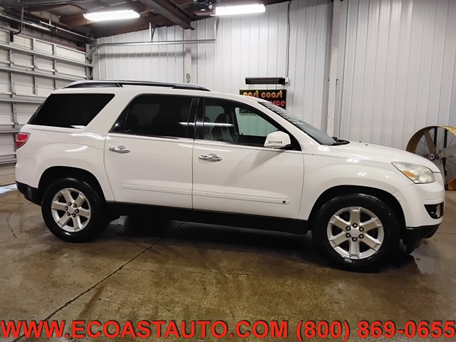 Used 2008 Saturn Outlook XR w/ Premium Trim Package AWD/4WD image 2