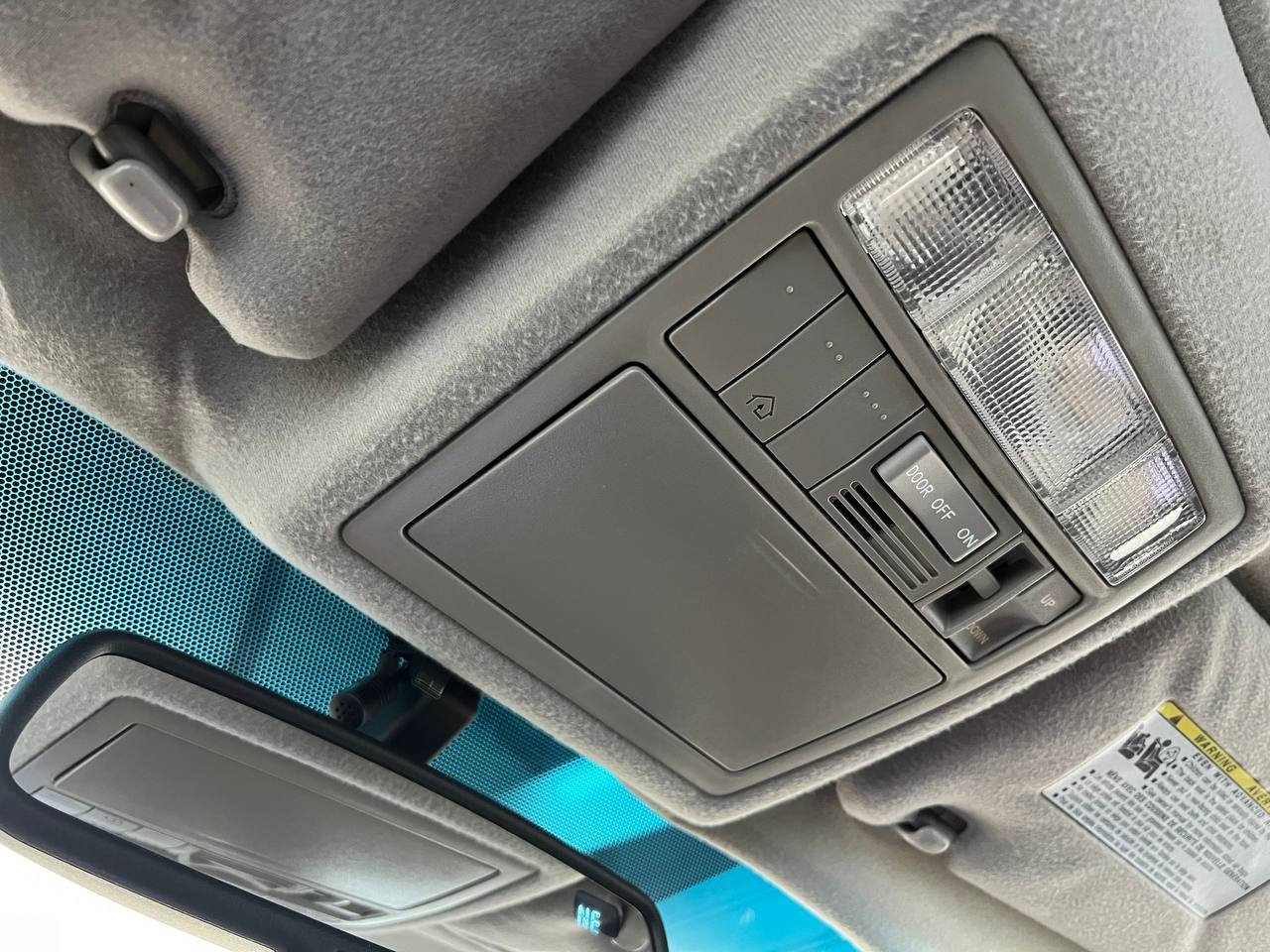 Used 2011 Toyota Camry XLE w/ XLE Extra-Value Pkg #2 image 24