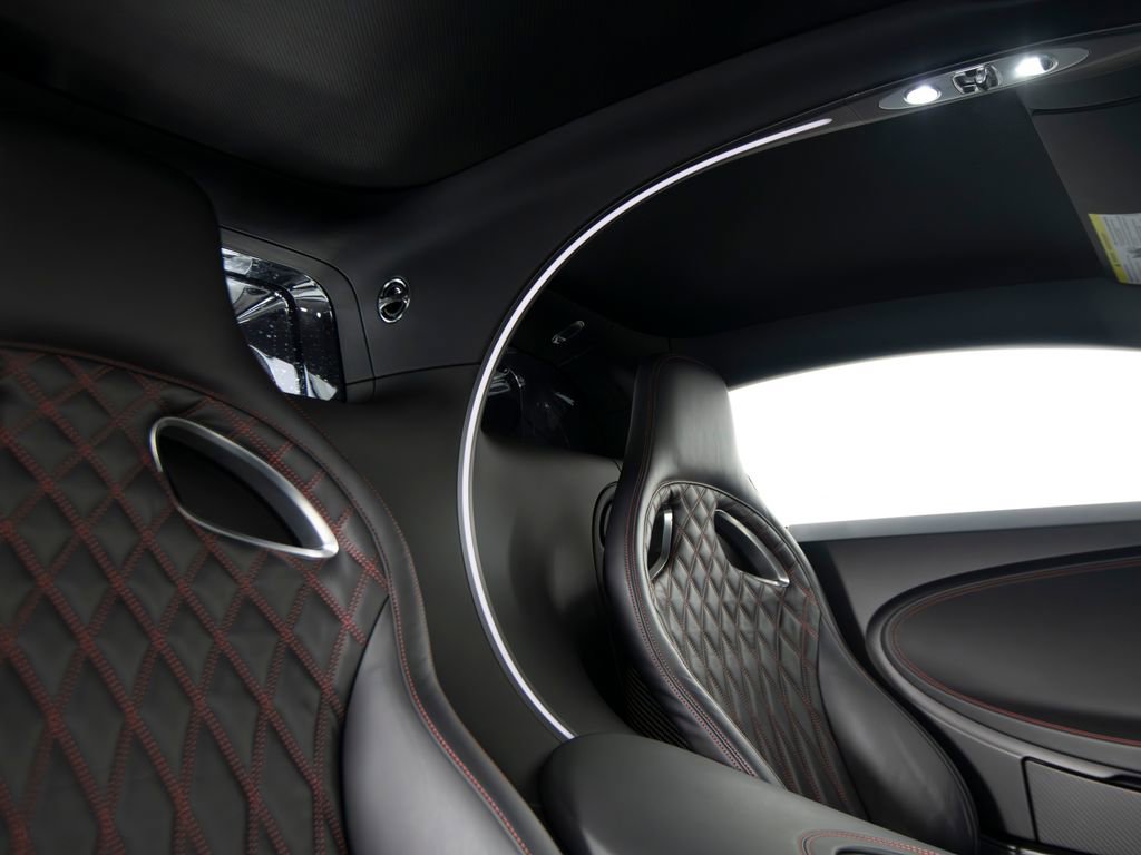 Used 2019 Bugatti Chiron image 73