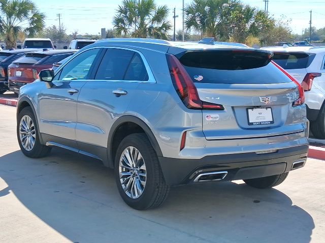 Certified 2025 Cadillac XT4 Premium Luxury AWD/4WD image 4