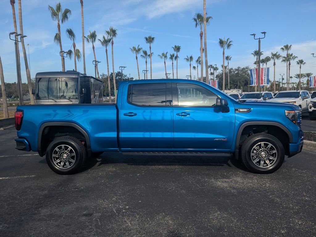 Used 2024 GMC Sierra 1500 AT4 w/ Technology Package image 3