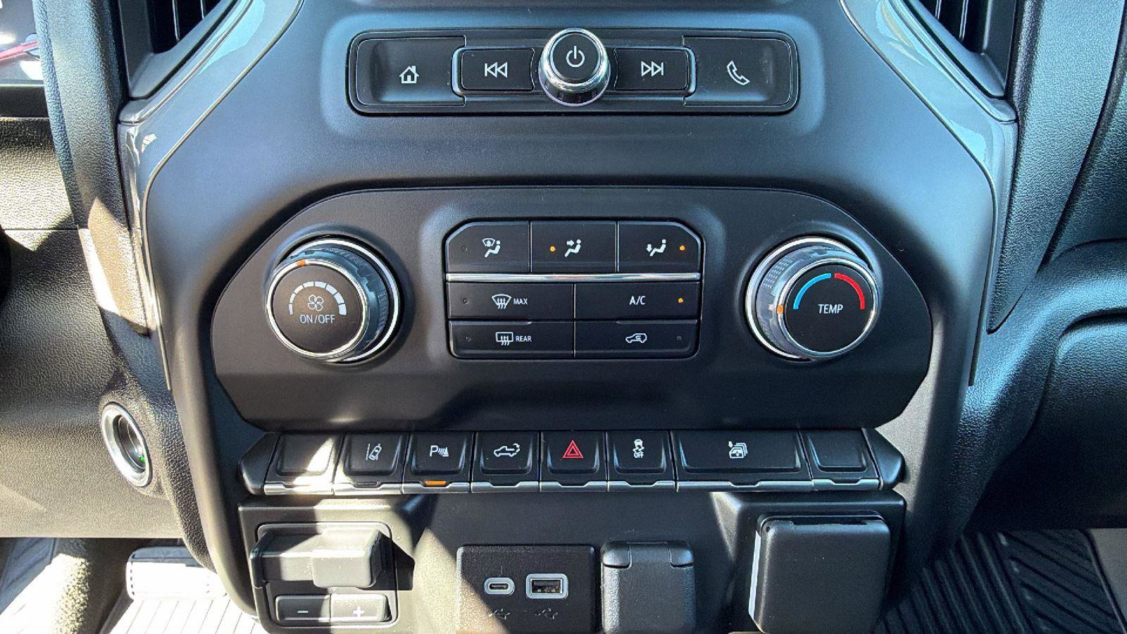 Certified 2024 Chevrolet Silverado 2500 Custom w/ Custom Value Package image 15