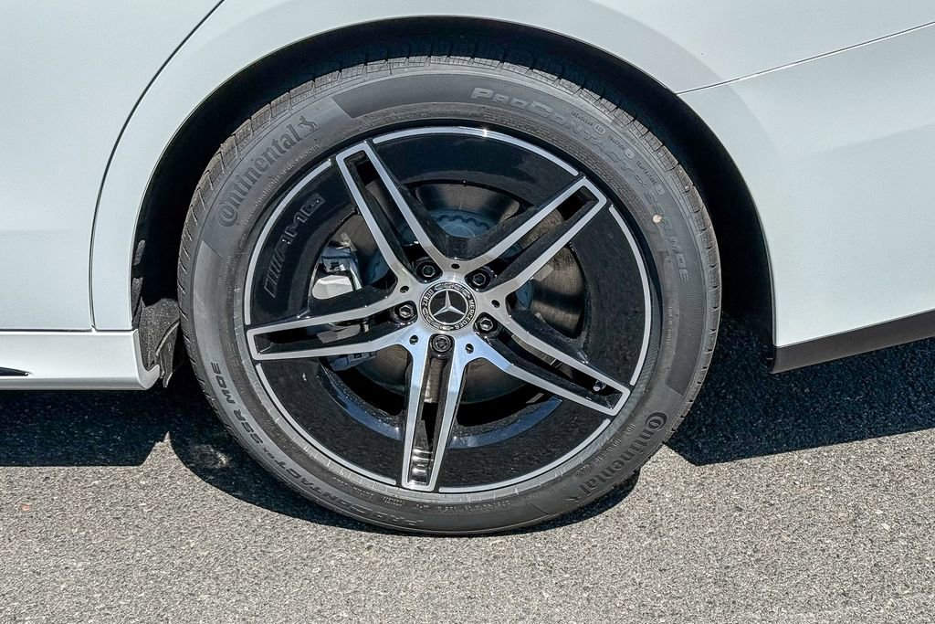 New 2026 Mercedes-Benz E 450 4MATIC Sedan image 9