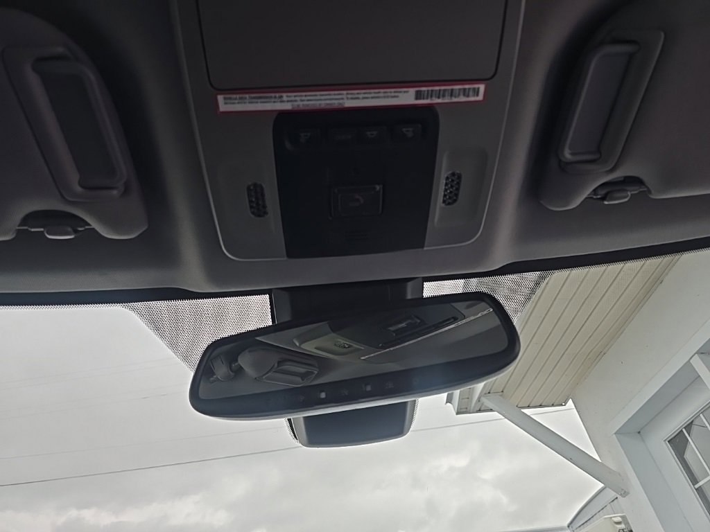 Used 2023 Toyota Camry XSE image 24