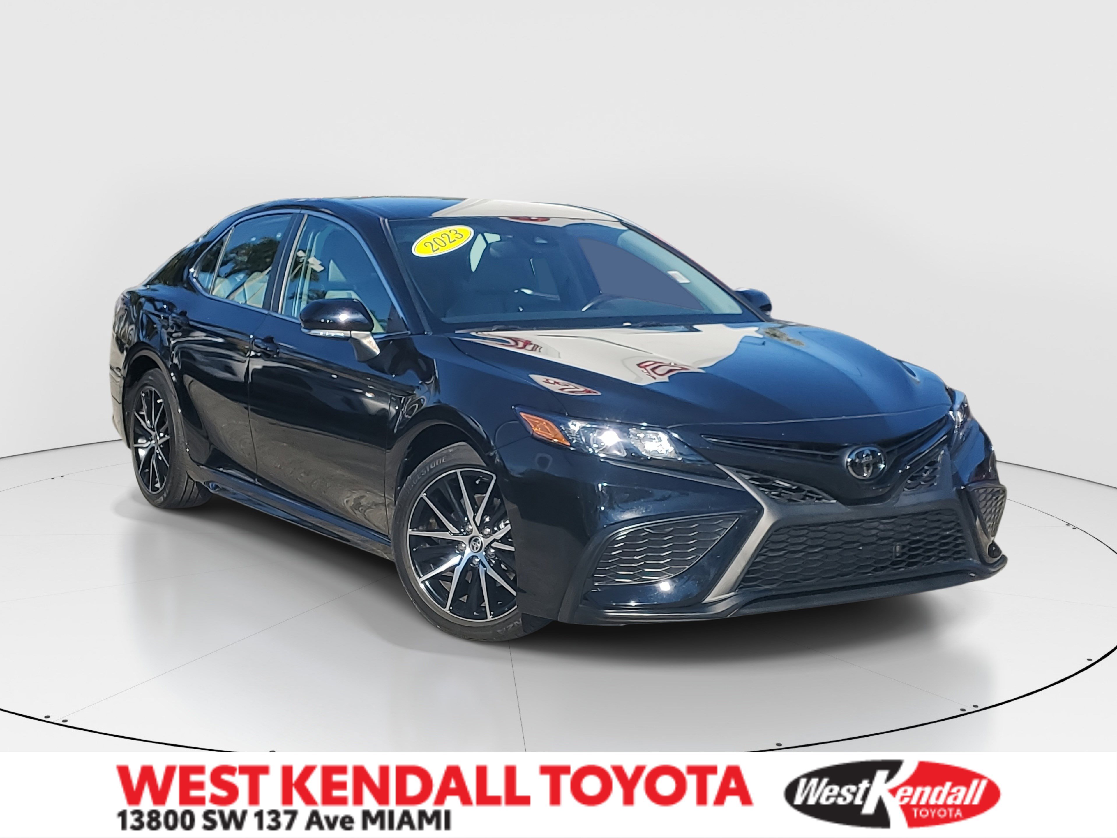 Used 2023 Toyota Camry SE