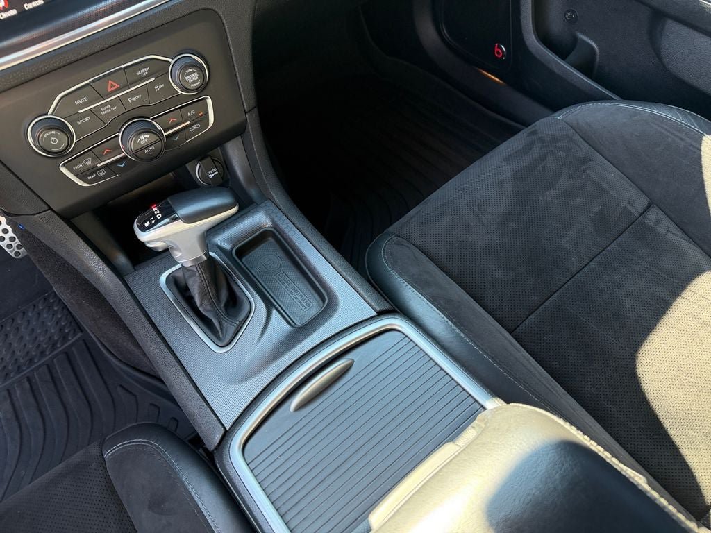 Used 2018 Dodge Charger R/T Scat Pack RWD image 18