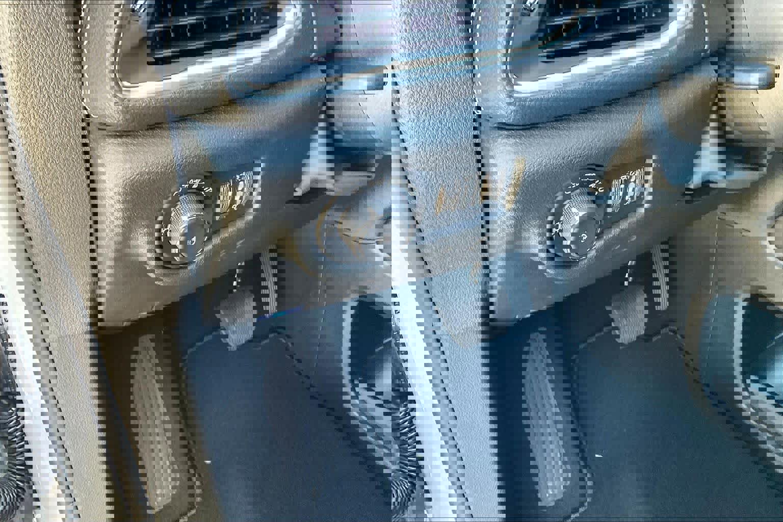 New 2026 Chrysler Pacifica Limited image 17