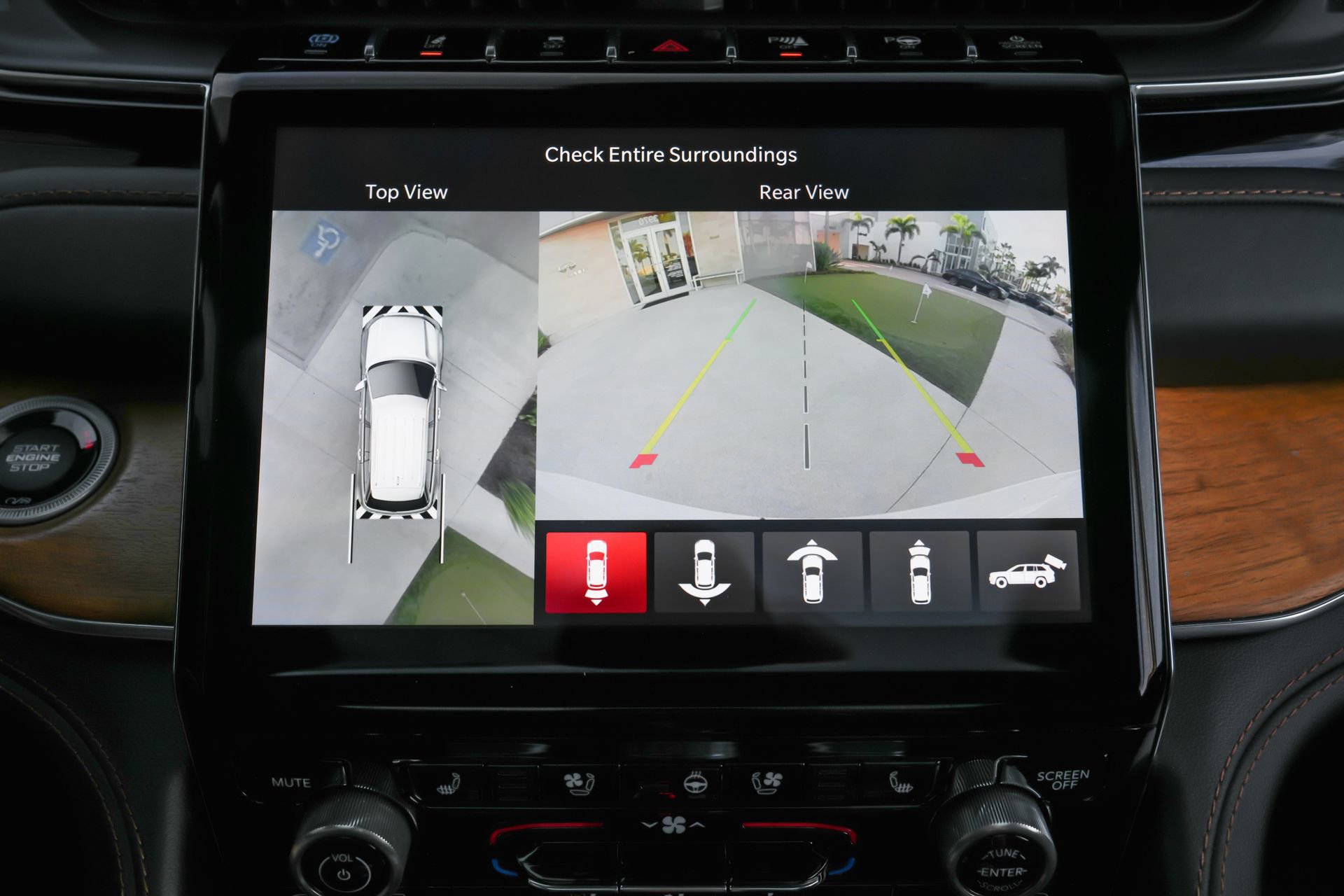 Used 2022 Jeep Grand Cherokee Summit image 17