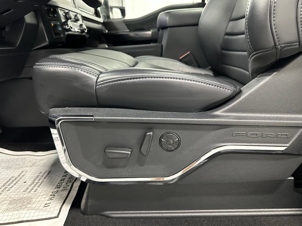 Used 2026 Ford F250 Platinum AWD/4WD image 12