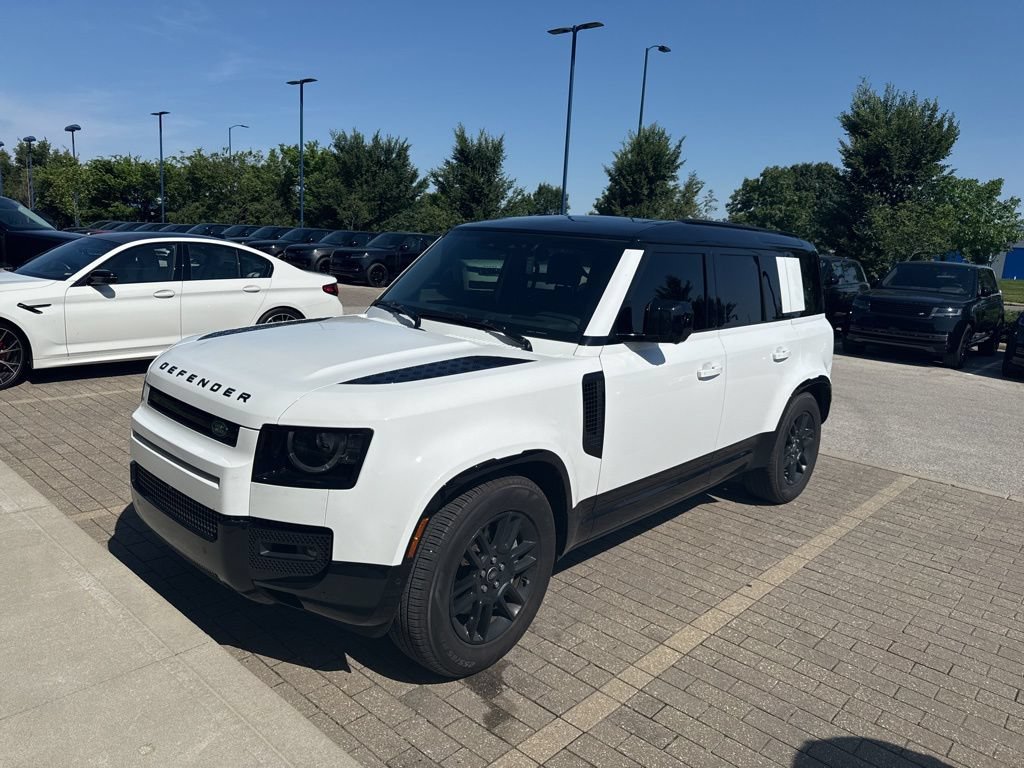 Certified 2025 Land Rover Defender 110 X-Dynamic SE AWD/4WD image 1