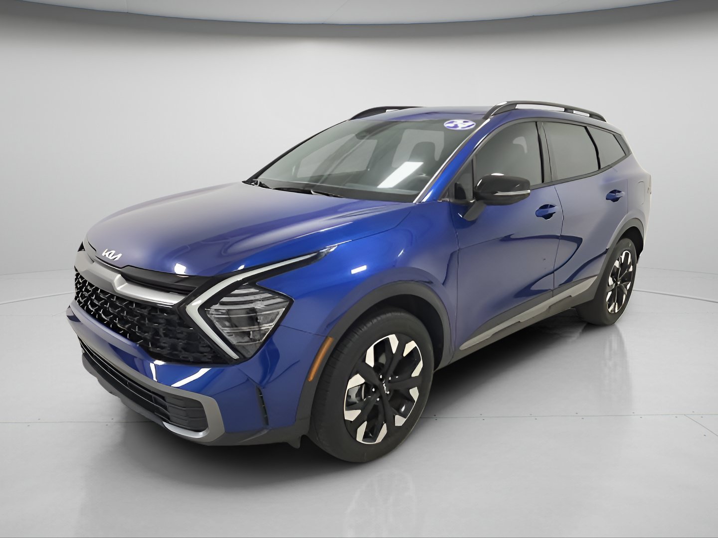 Used 2024 Kia Sportage X-Line AWD/4WD image 3
