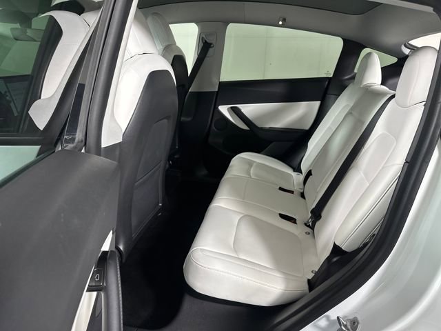 Used 2021 Tesla Model Y 2WD image 24