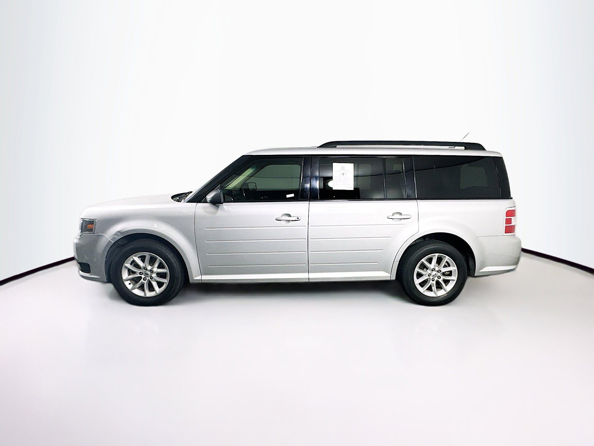 Used 2019 Ford Flex SE FWD image 4