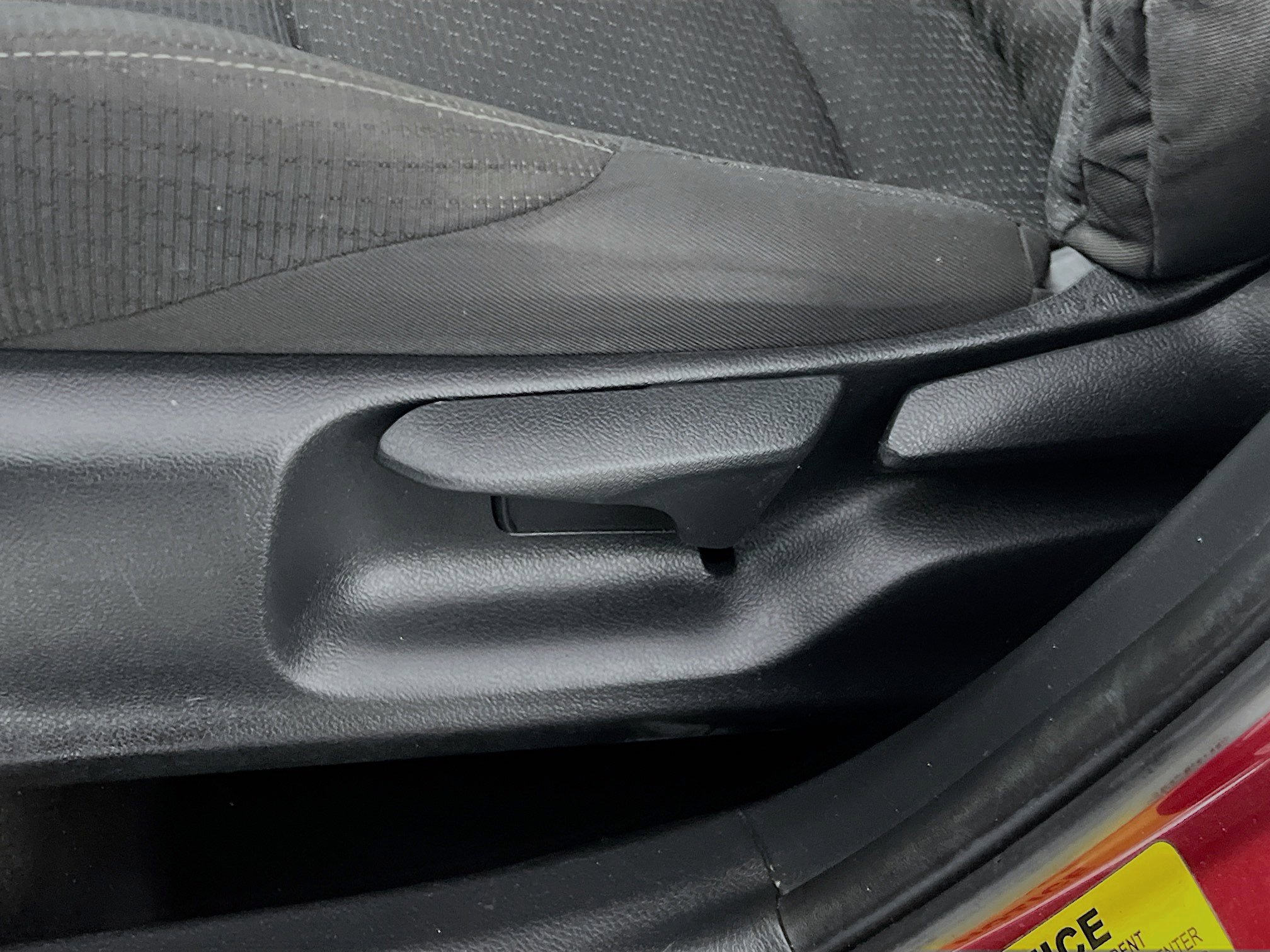 Used 2018 Toyota C-HR XLE image 16