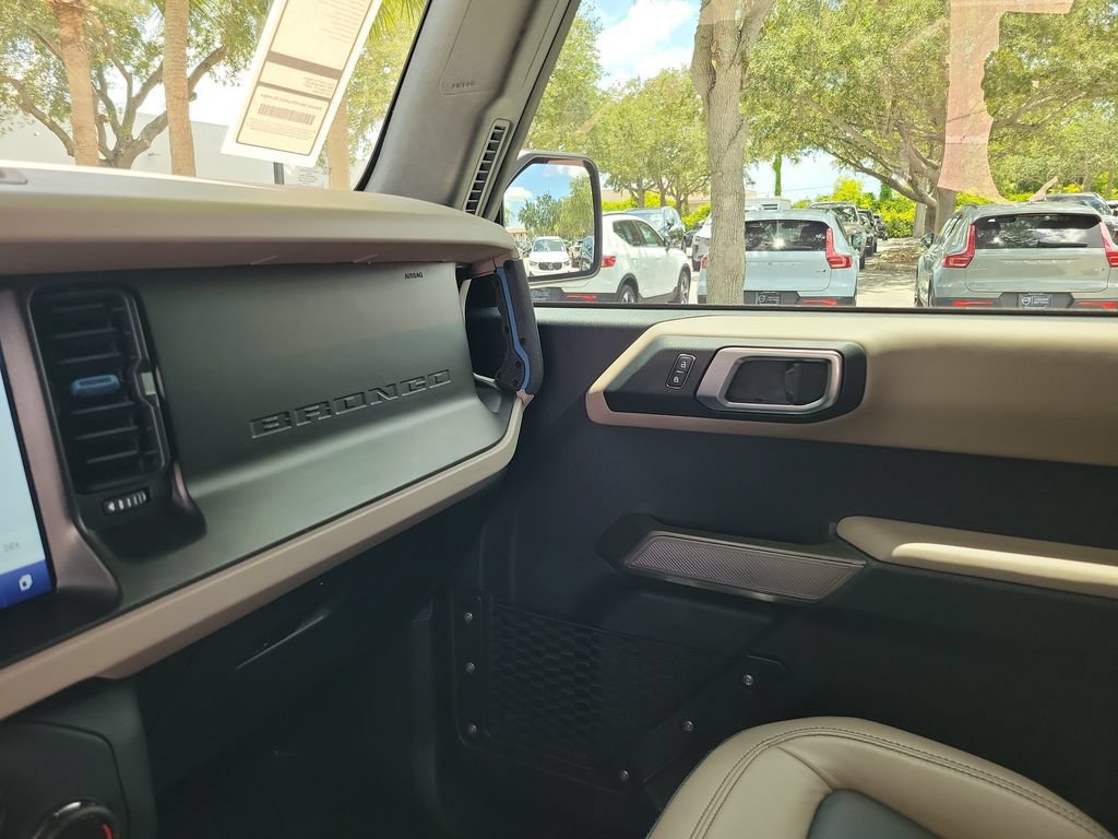 Used 2022 Ford Bronco Wildtrak AWD/4WD image 30