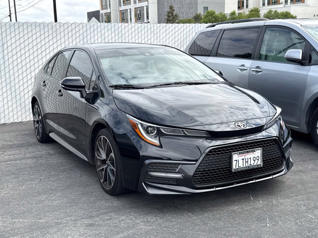 Certified 2020 Toyota Corolla SE FWD image 1