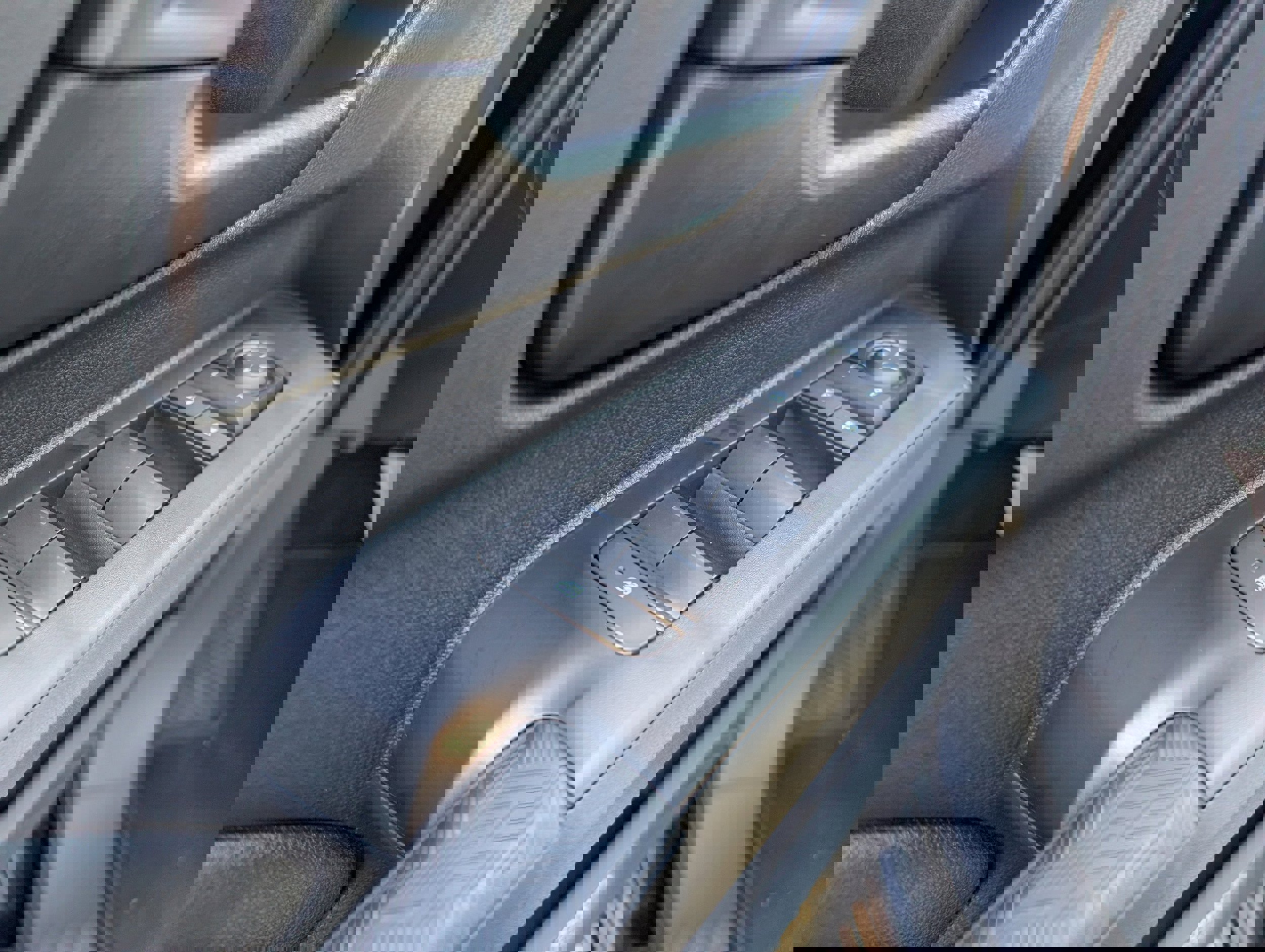 New 2025 Toyota Tacoma SR5 image 11