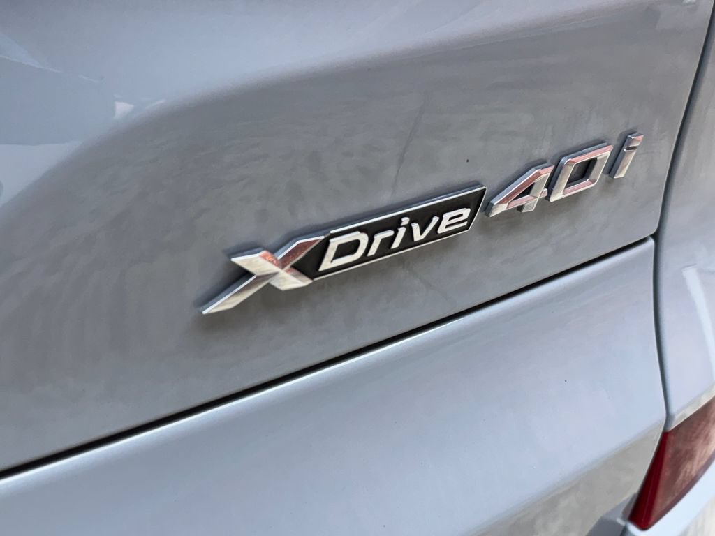 Used 2024 BMW X5 xDrive40i w/ M Sport Package AWD/4WD image 5