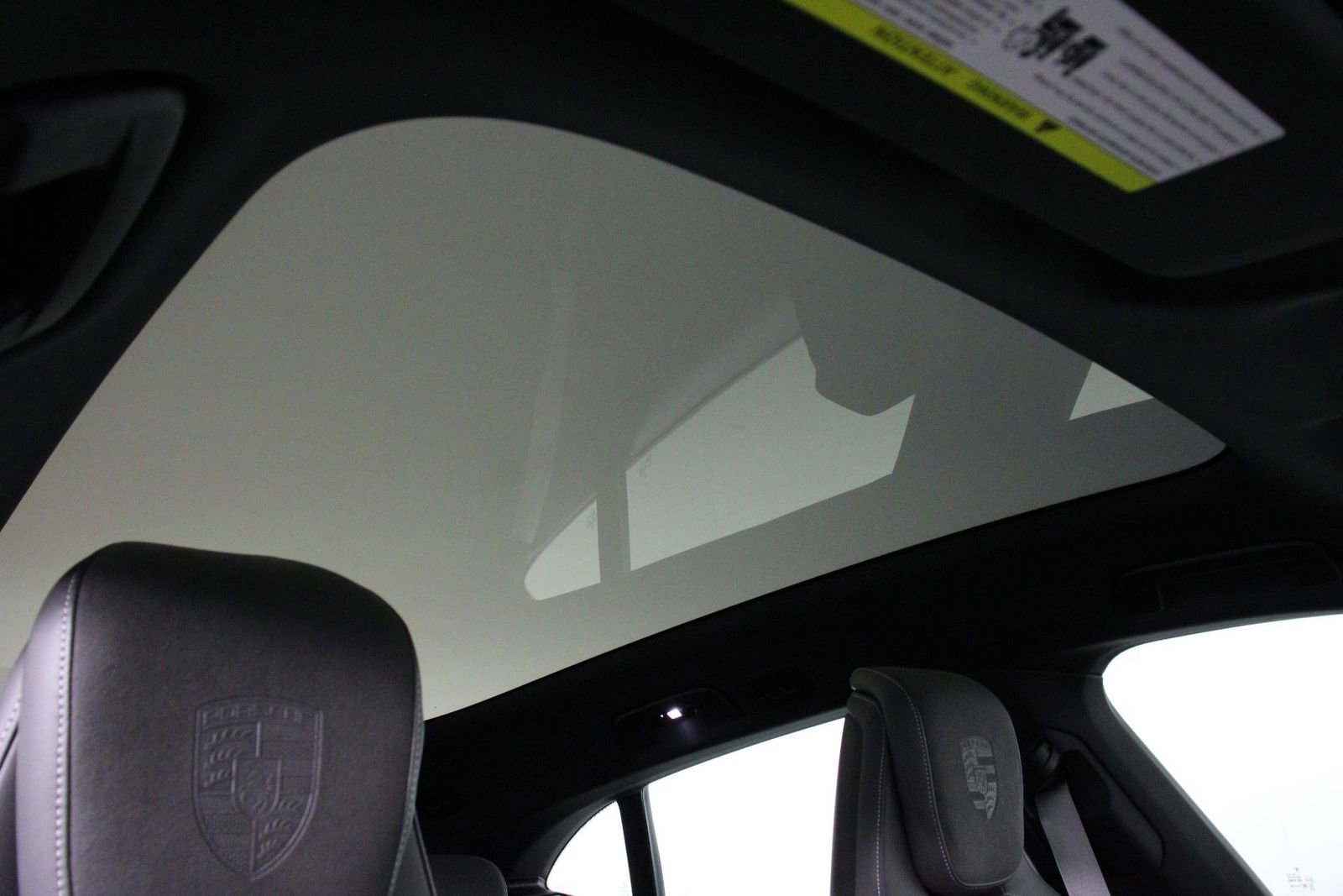 Certified 2025 Porsche Taycan 4 Cross Turismo image 25