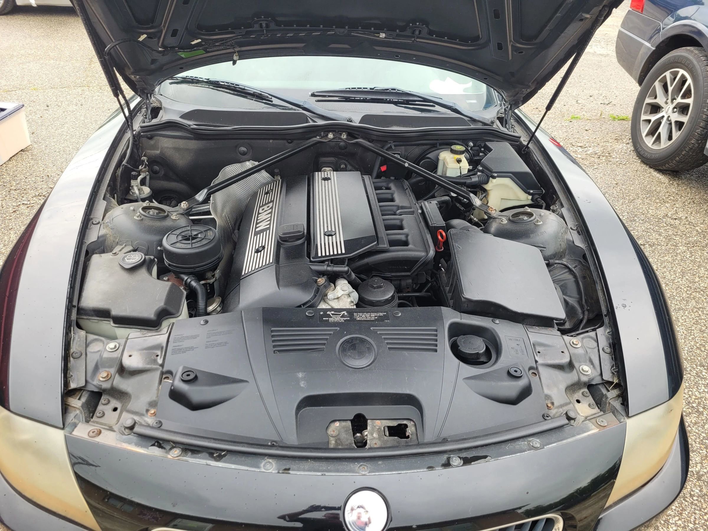 Used 2003 BMW Z4 2.5i image 8