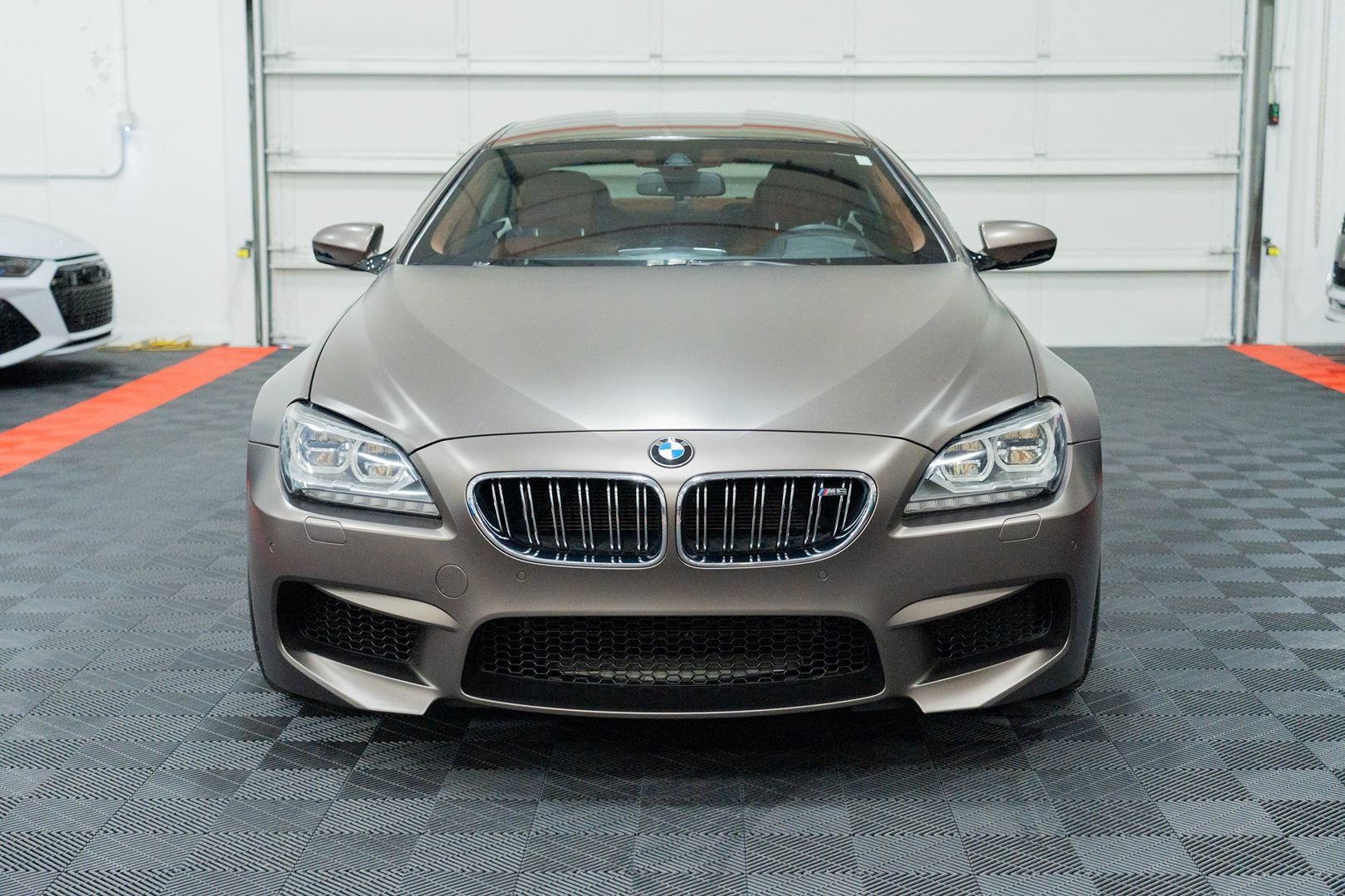 Used 2014 BMW M6 Gran Coupe RWD image 2