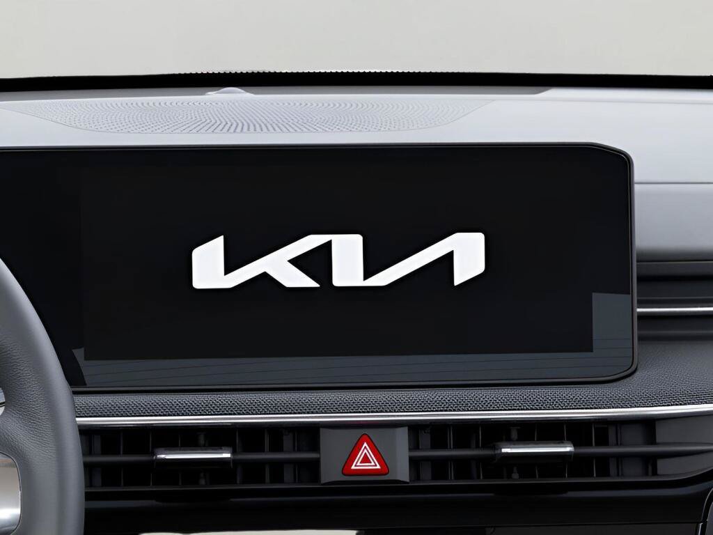 New 2026 Kia K5 LXS FWD image 20