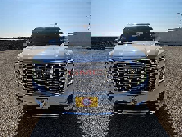 New 2026 GMC Yukon Denali w/ Sun & Power Step Package image 8