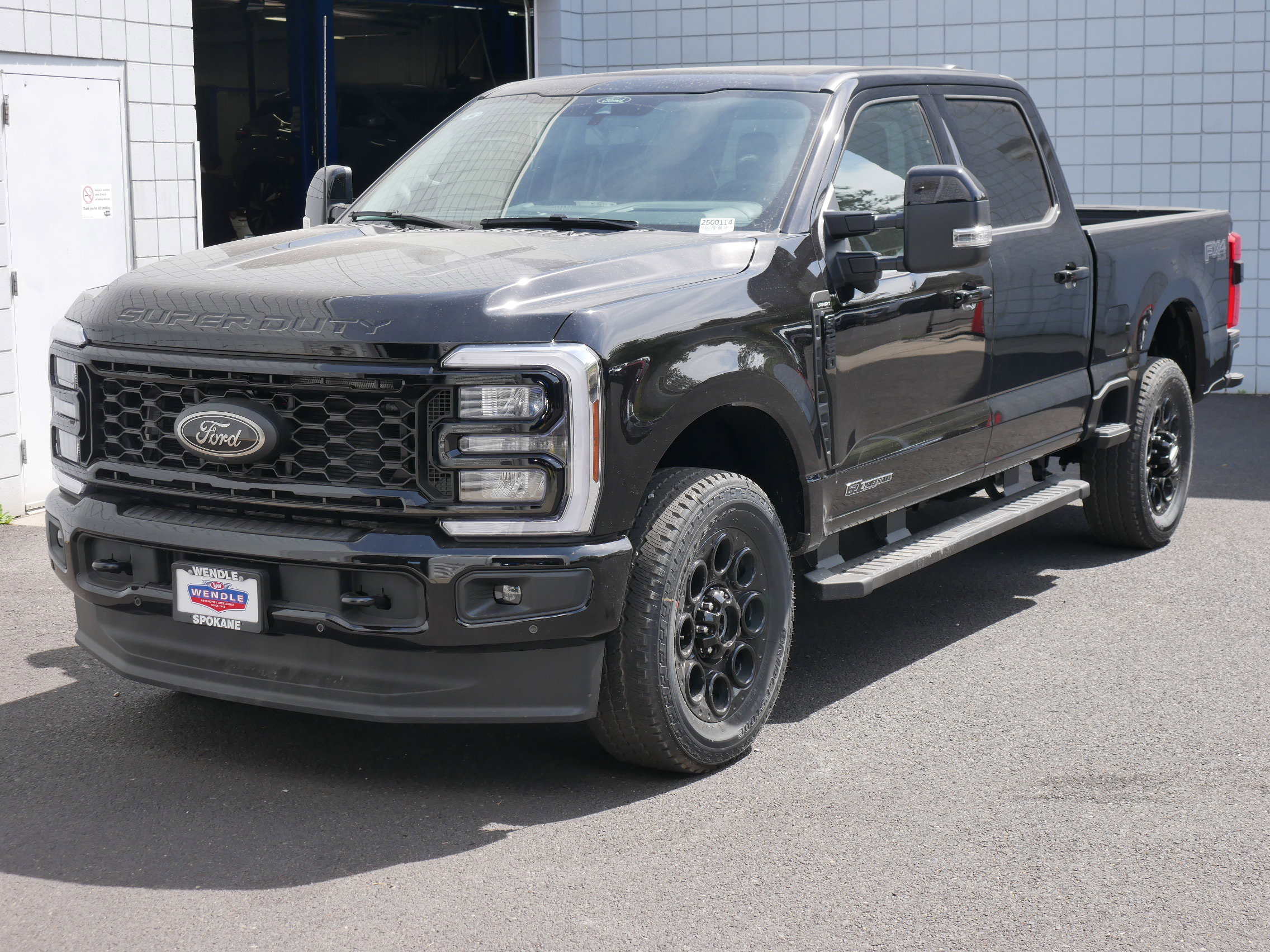 New 2025 Ford F250 Lariat w/ Lariat Ultimate Package image 2