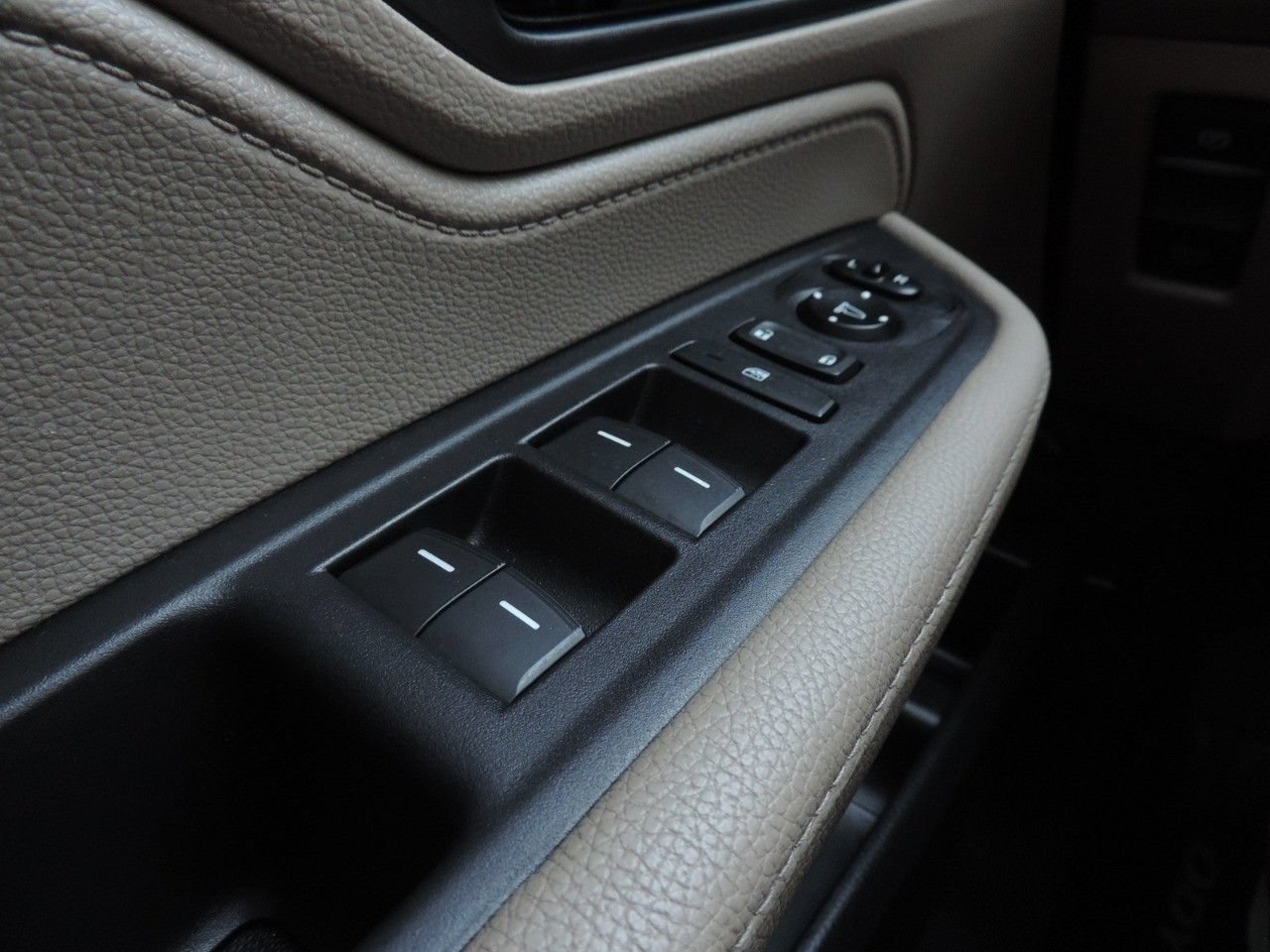 Used 2022 Honda Odyssey EX image 25