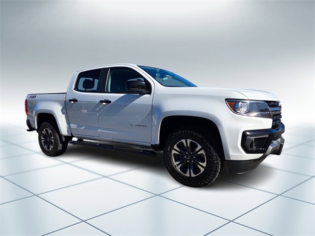 Used 2022 Chevrolet Colorado Z71 image 2