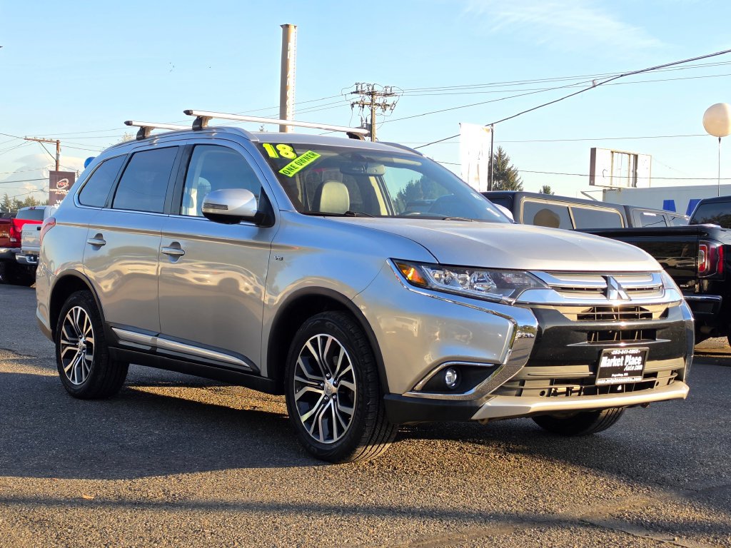 Used 2018 Mitsubishi Outlander GT AWD/4WD image 10
