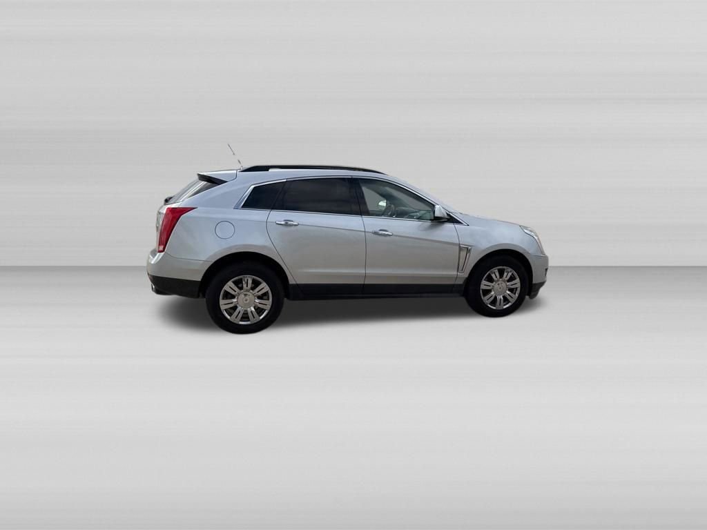 Used 2015 Cadillac SRX FWD image 4