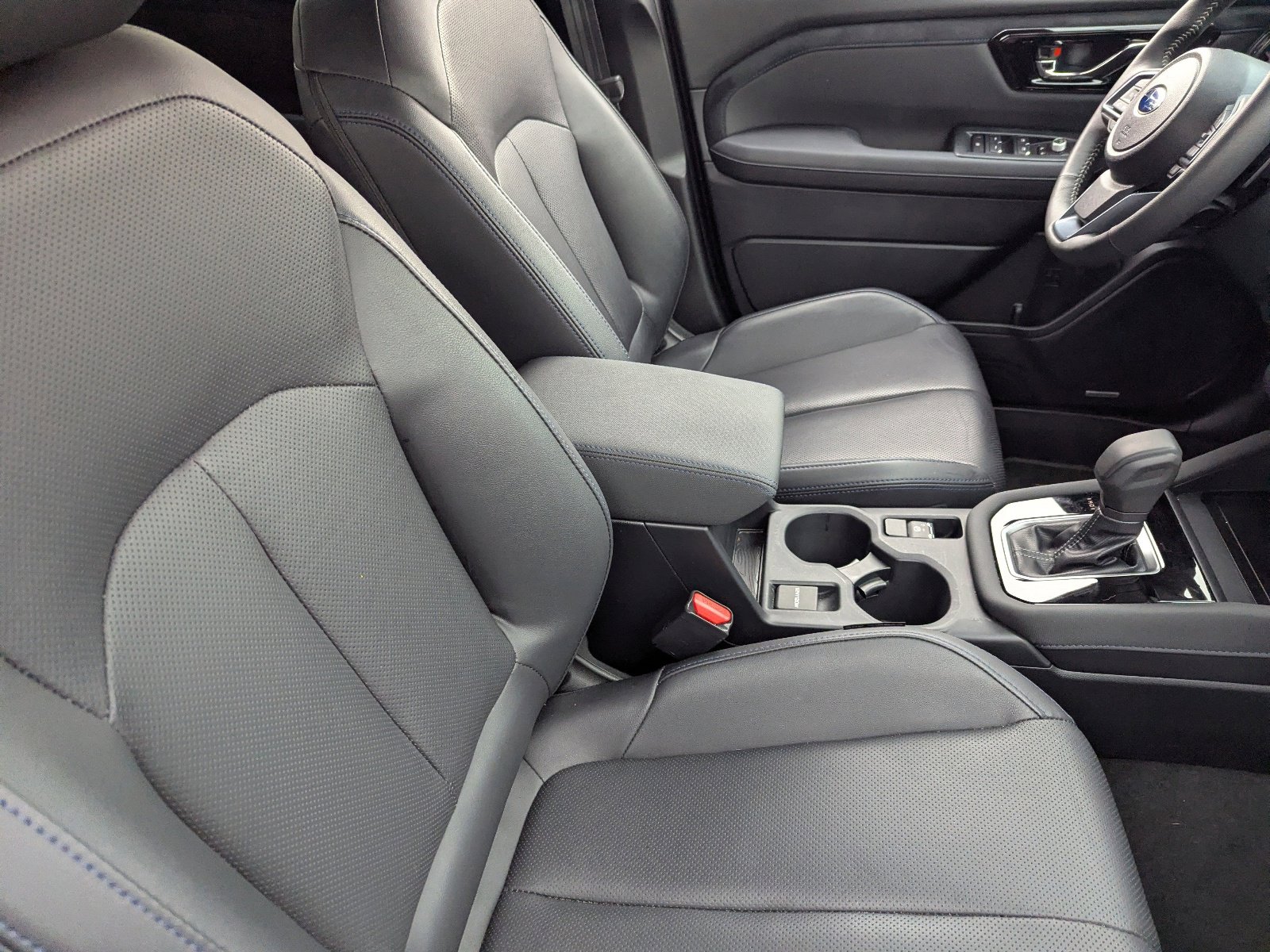 Certified 2025 Subaru Forester Limited image 10