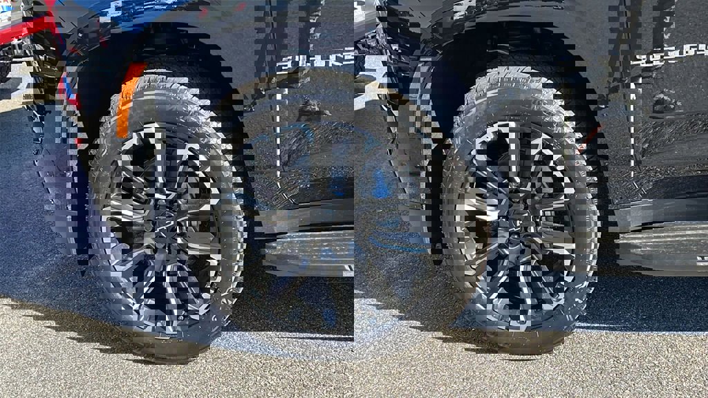 New 2026 Chevrolet Suburban High Country w/ Sun And Tow Package image 9