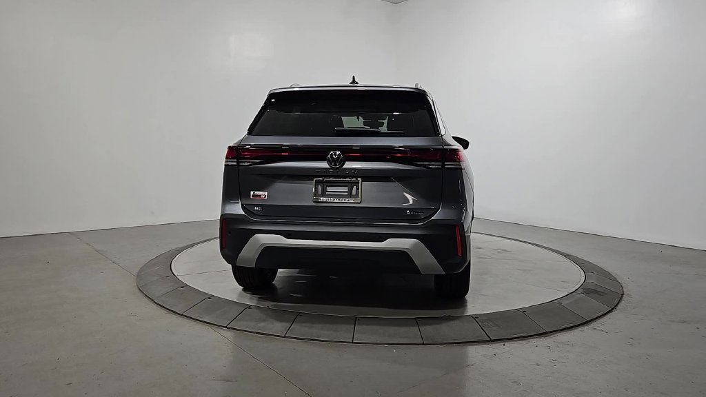 New 2026 Volkswagen Tiguan SE AWD/4WD image 4