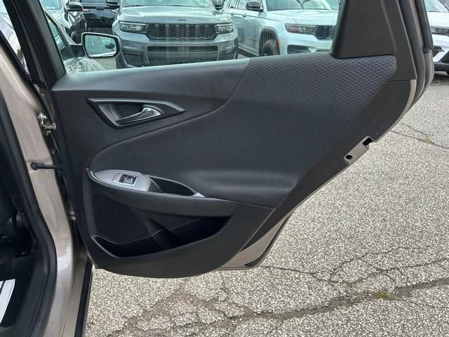 Used 2024 Chevrolet Malibu LT FWD image 27