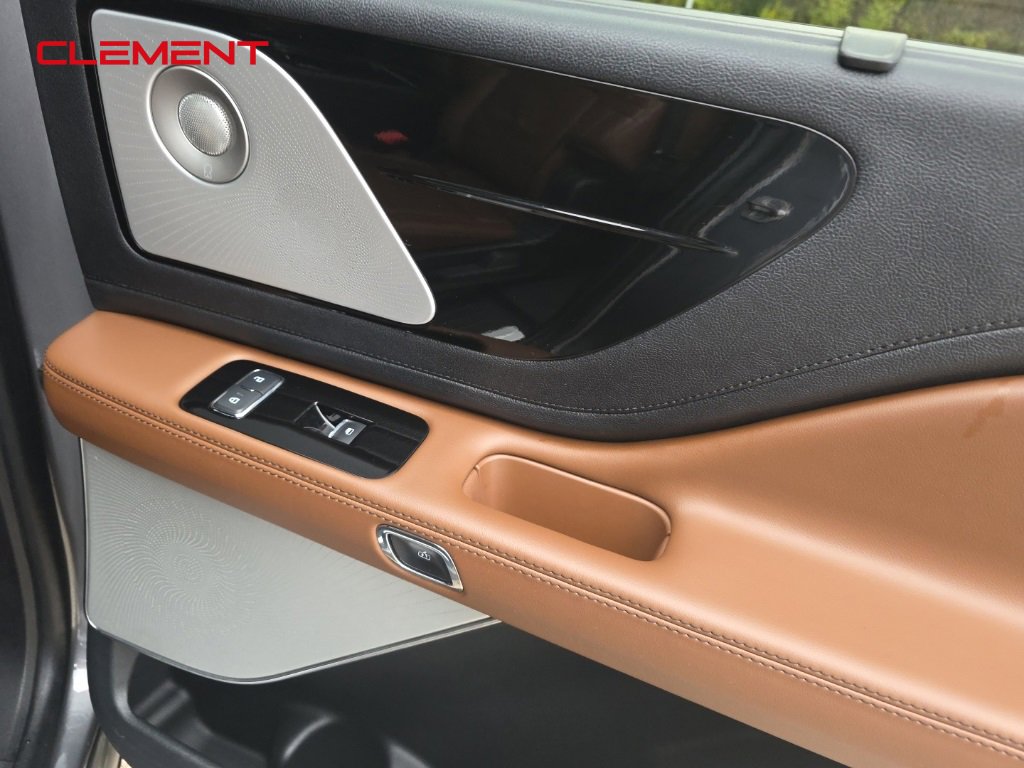 Used 2021 Lincoln Aviator Reserve w/ Equipment Group 208A image 13