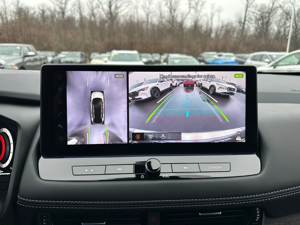 Used 2026 Nissan Rogue Platinum w/ Platinum Premium Package image 25