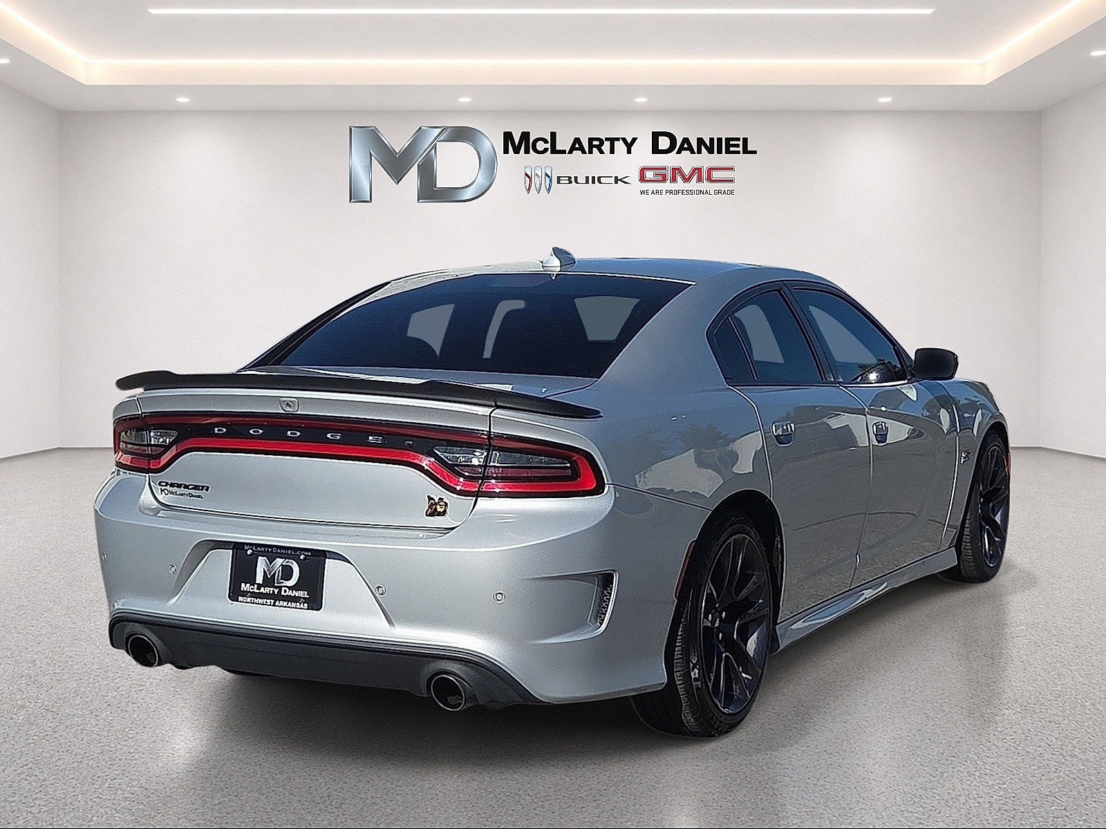 Used 2020 Dodge Charger Scat Pack w/ Plus Group RWD image 14