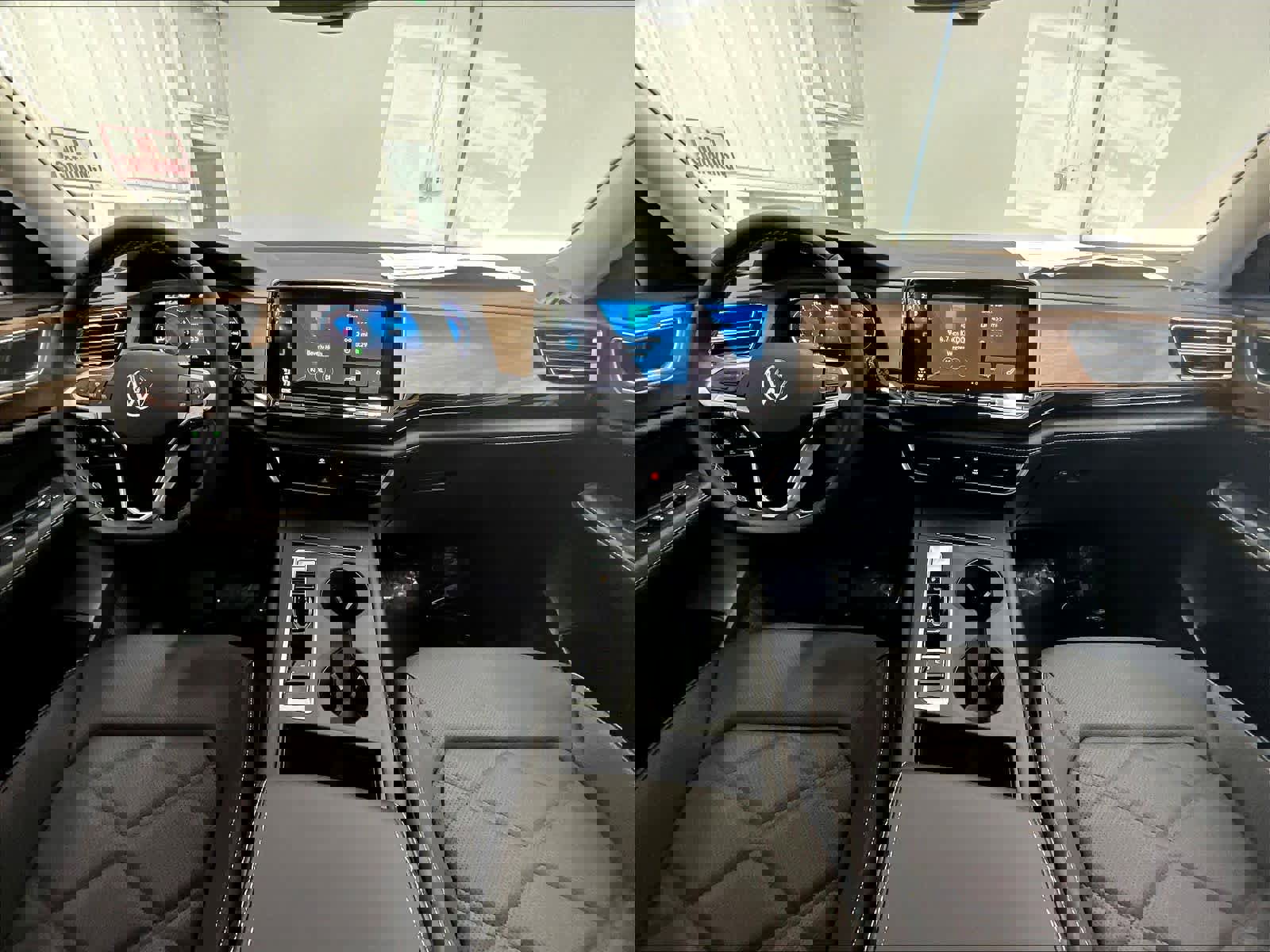 New 2026 Volkswagen Atlas SE image 7