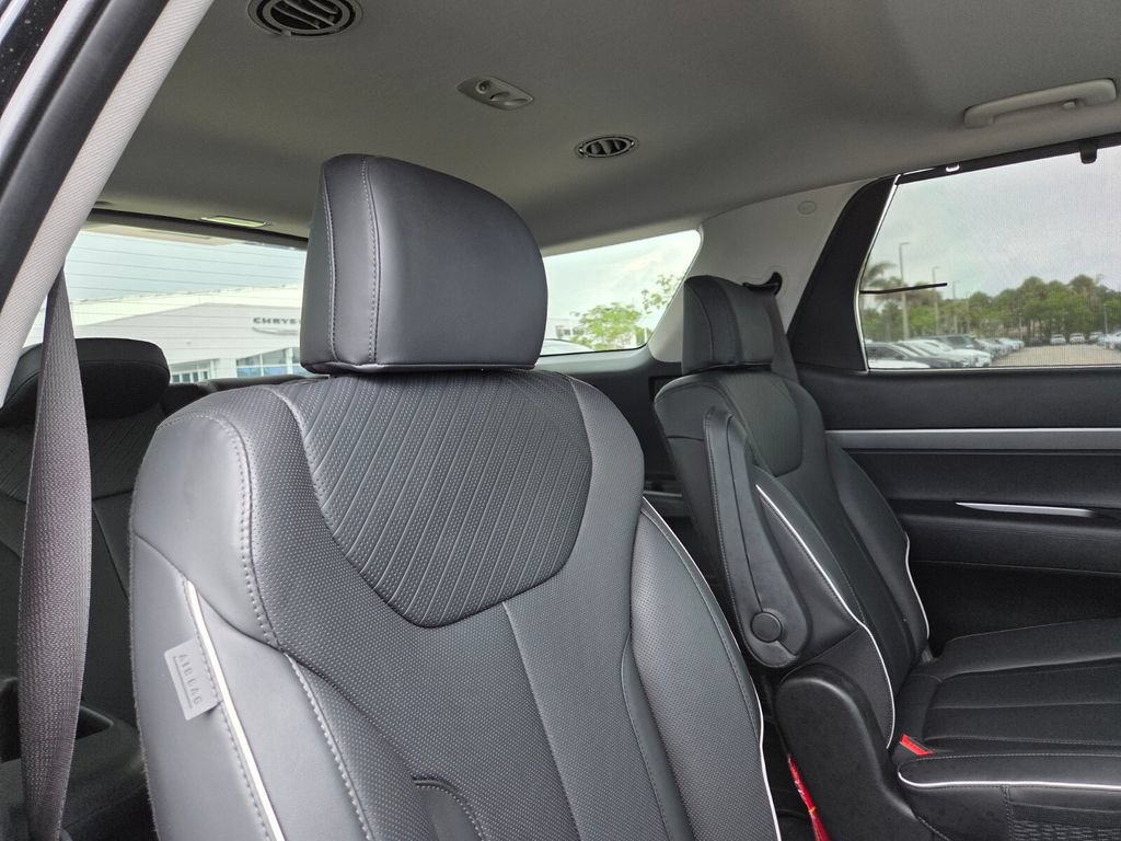 Used 2025 Hyundai Palisade XRT FWD image 19