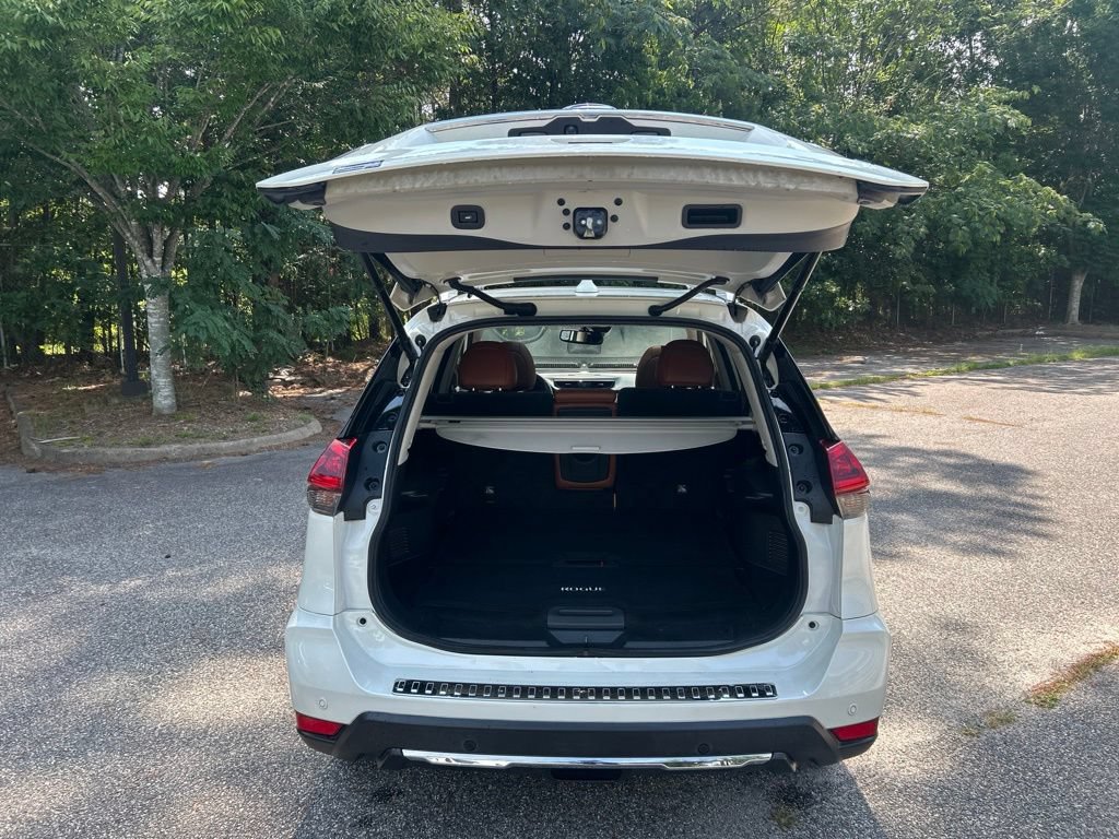 Used 2019 Nissan Rogue SL w/ Premium Package FWD image 31