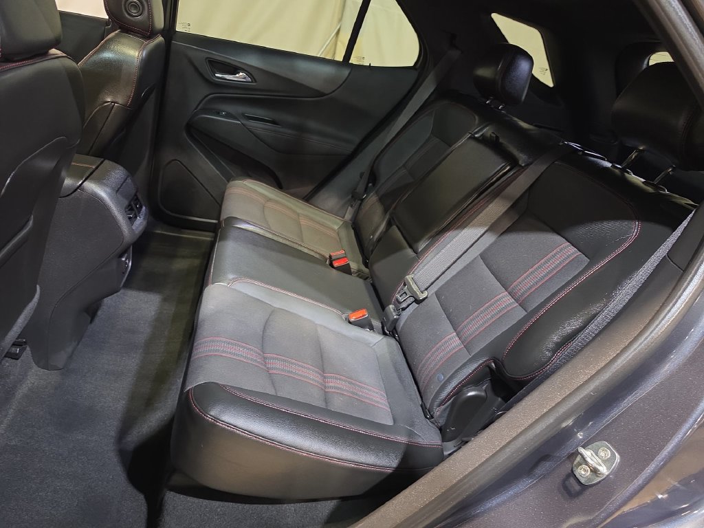 Used 2022 Chevrolet Equinox RS AWD/4WD image 25